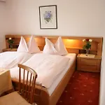 Hotel Landgasthof Zehenthof 3*
