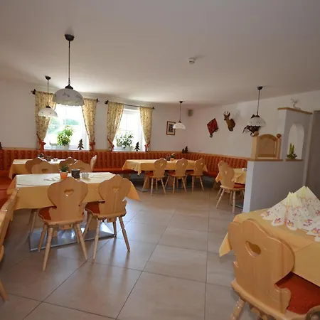 Hotel Landgasthof Zehenthof 3*