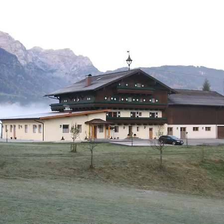 Landgasthof Zehenthof Hotel