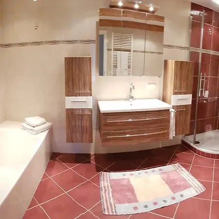 泽恩霍夫酒店 酒店