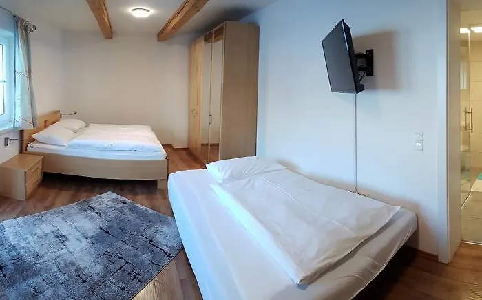 Landgasthof Zehenthof Hotel 3*