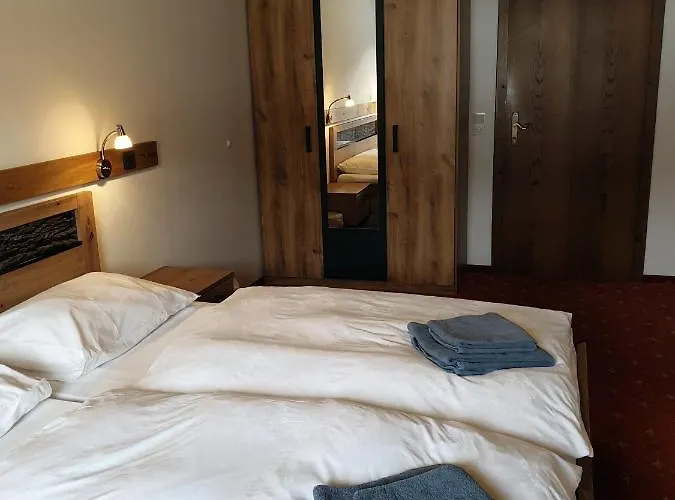 Landgasthof Zehenthof Hotel 3*